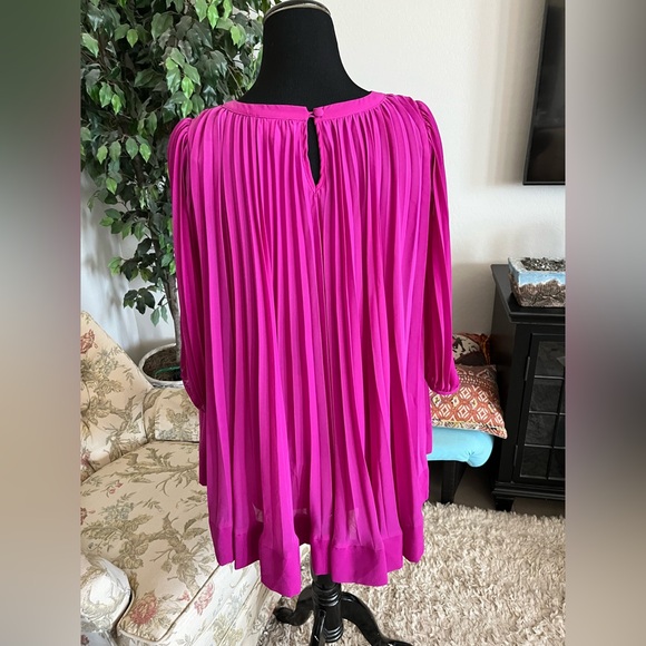 Fabulous Pink Pleated Chiffon Mini Dress - Picture 5 of 9